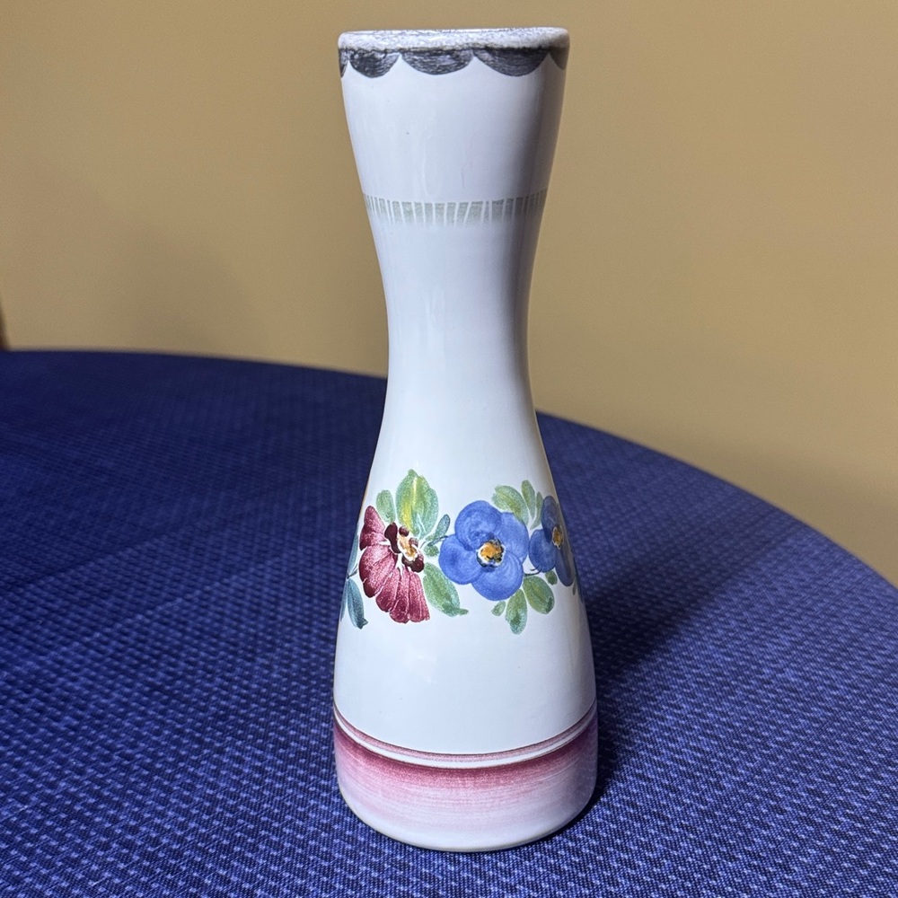 Gmundner Keramik Scattered Blooms Vase Austria 8.25” tall